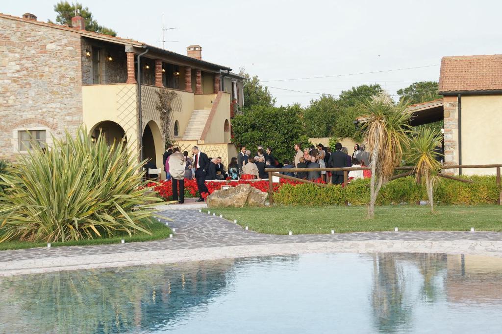 Agriturismo Gualdo Del Re スヴェレート エクステリア 写真